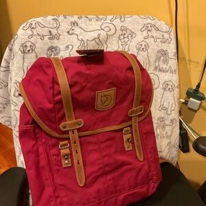 bright pink motorcycle helmets Z1R Jackal Satin Full Face Helmet Timbuk2 Parkside Laptop Backpack Color:Steel Blue x Charcoal Also Includes Cloth Draw https://shop.lululemon.com/p/bags/Pleated-Shoulder-Bag-10L/_/prod11380009?color=74028